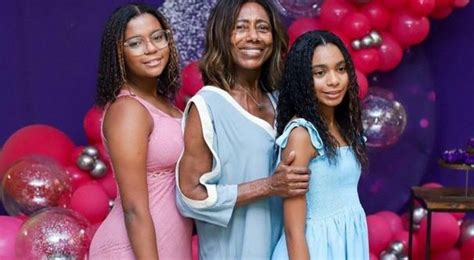 laura matta da silva|FILHAS DE GLÓRIA MARIA: Conheça a história de adoção de .